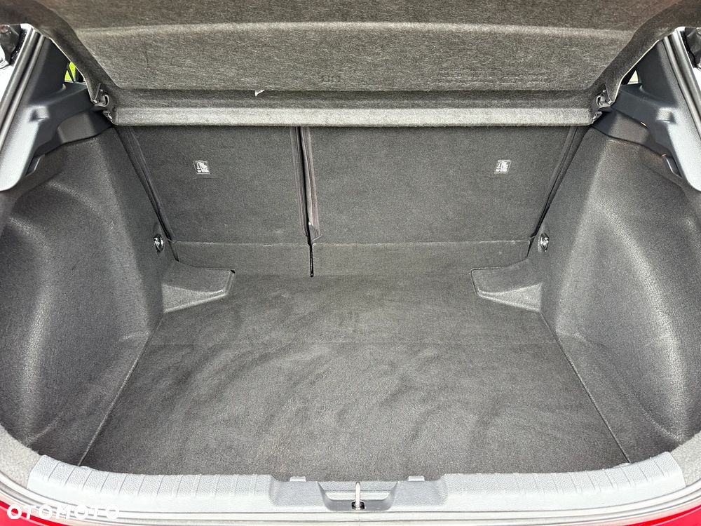 Toyota Corolla 1.8 Hybrid GPF GR Sport - 27