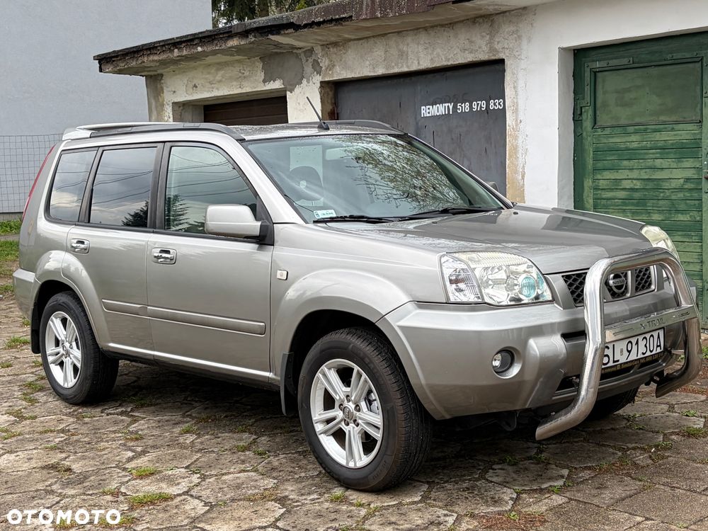Nissan X-Trail 2.5 4x4 Elegance - 20