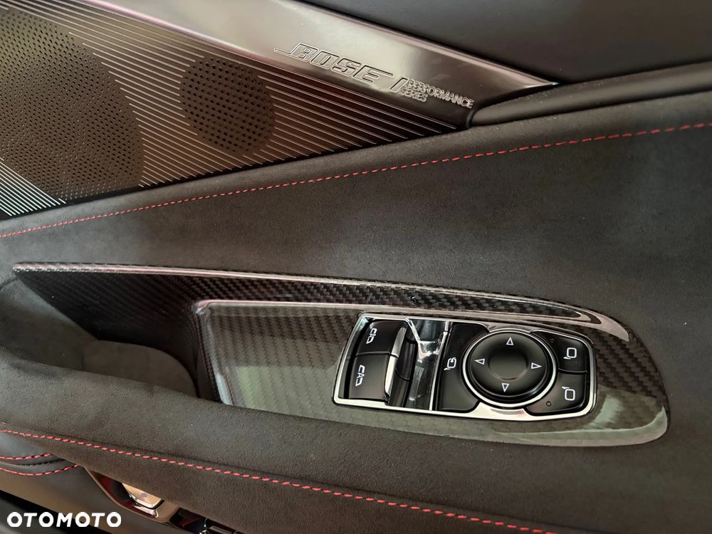 Chevrolet Corvette - 14