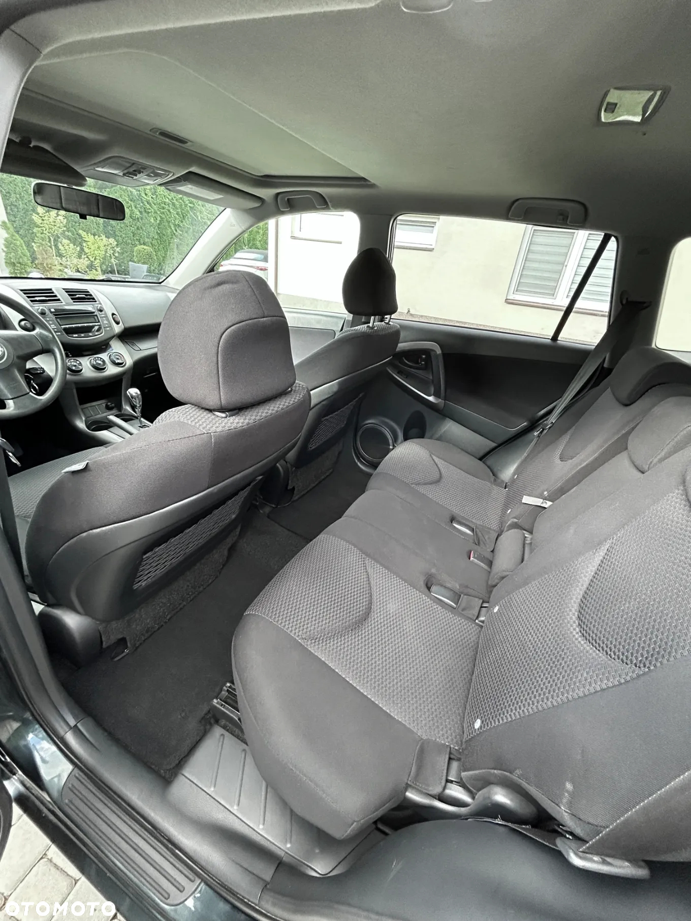 Toyota RAV4 2.4 VVT-i Sport - 11