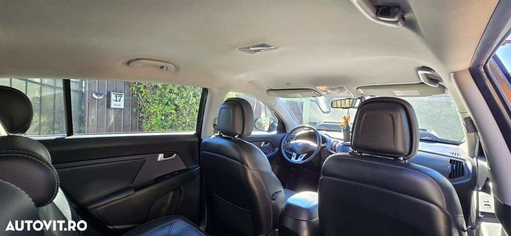 Kia Sportage - 12
