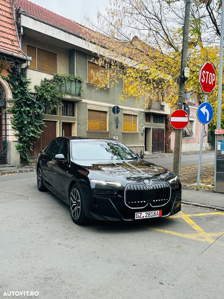 BMW Seria 7 740d xDrive MHEV - 1