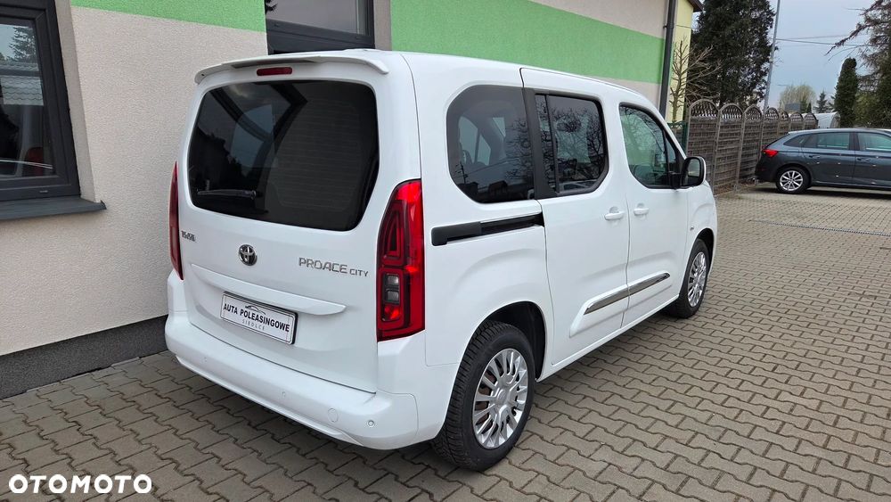 Toyota Proace City Verso 1.5 D-4D Business - 10
