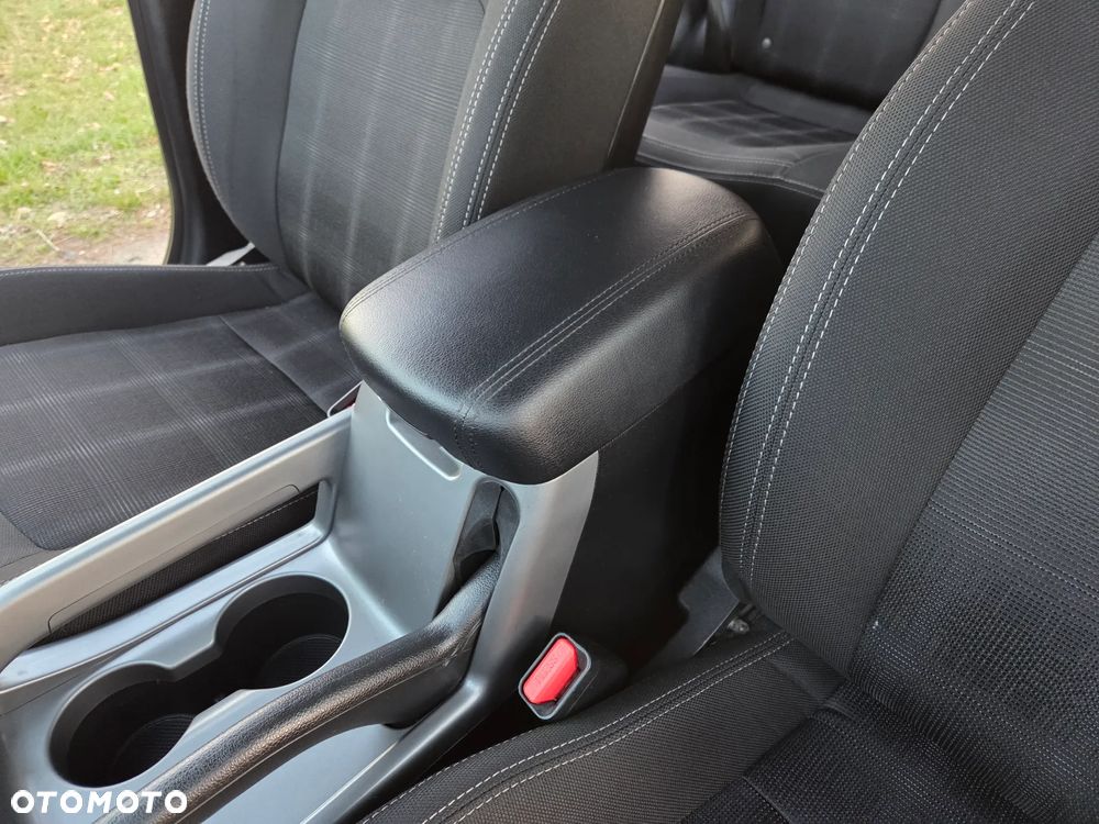 Kia Sportage 1.7 CRDI 2WD ISG Spirit - 16