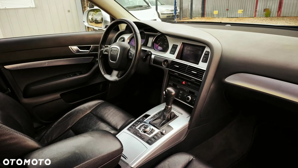 Audi A6 Avant - 25