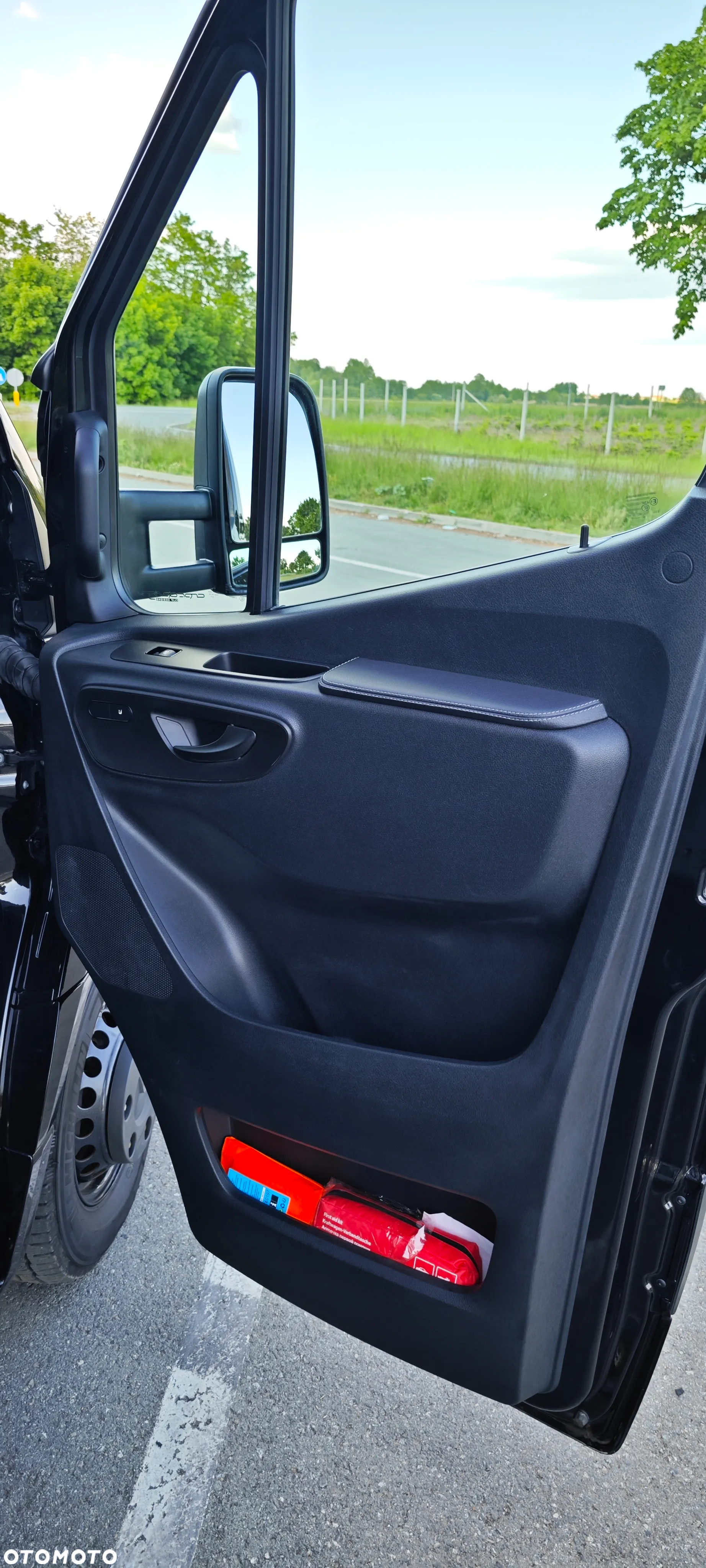 Mercedes-Benz Sprinter/Lamar - 19