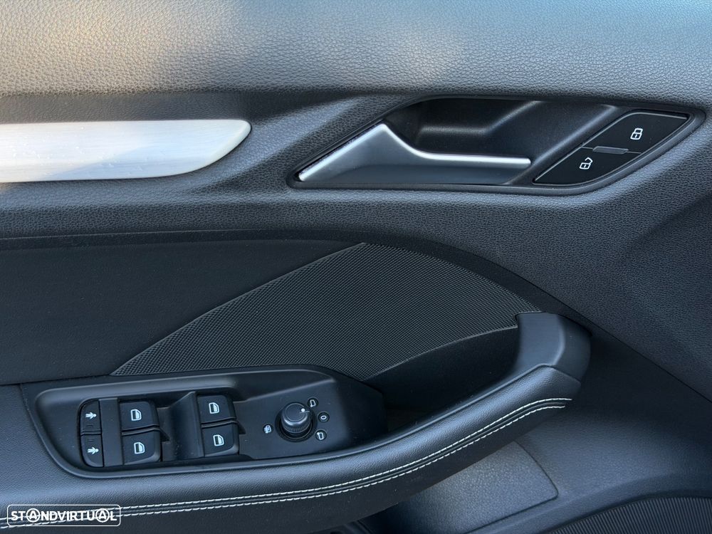 Audi A3 Sportback 1.6 TDI (clean diesel) S tronic S line Sport Pack - 33