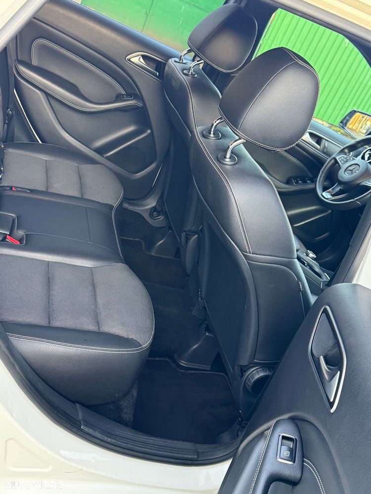 Mercedes-Benz B 180 (CDI) d 7G-DCT Urban - 10