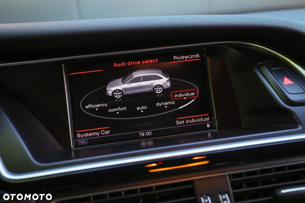 Audi A4 Avant 2.0 TDI DPF clean diesel quattro S line Sportpaket - 35