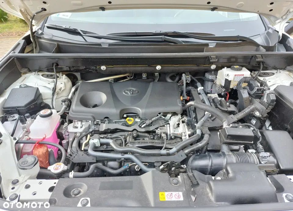 Toyota RAV4 - 9