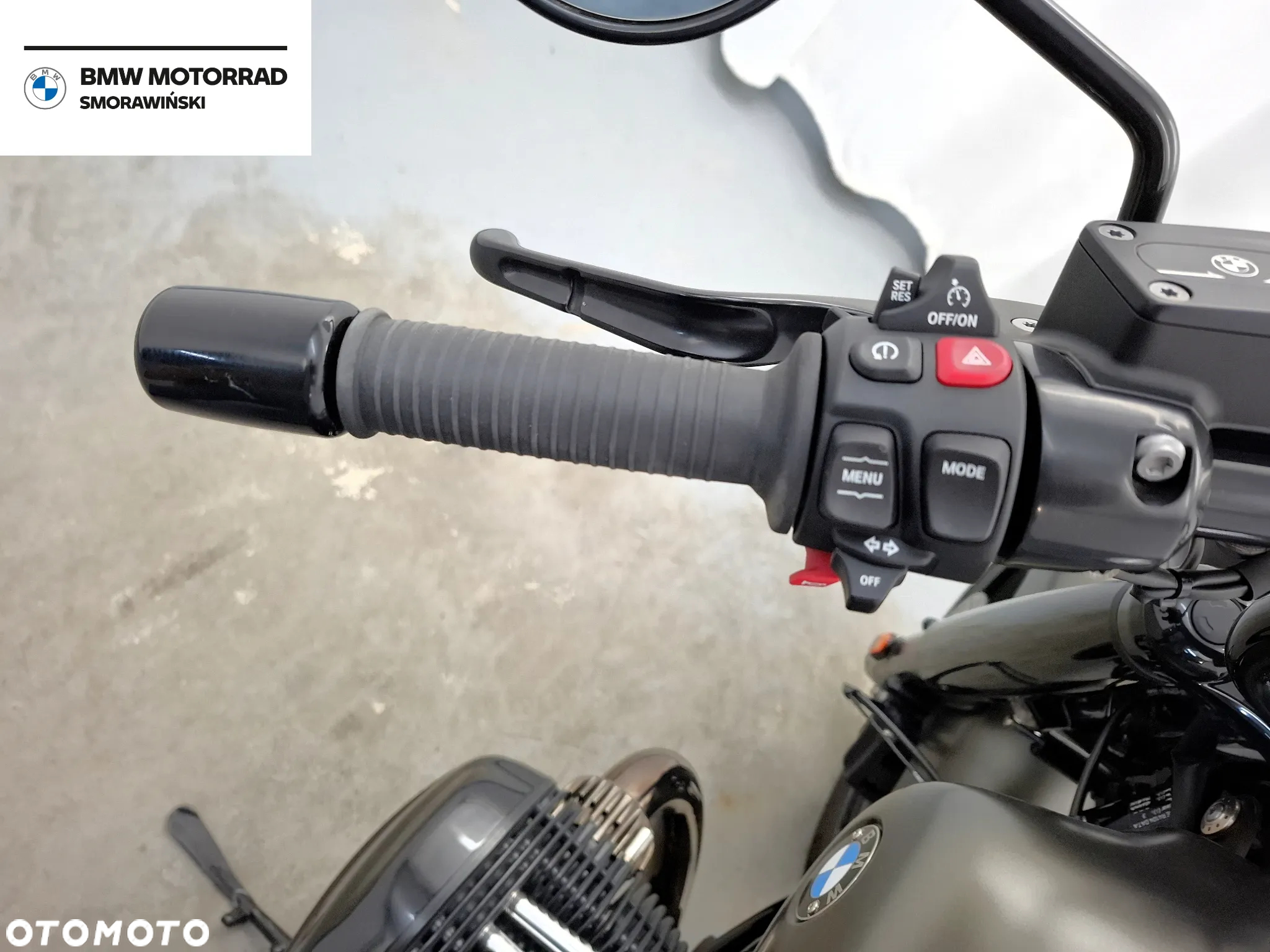 BMW R - 9