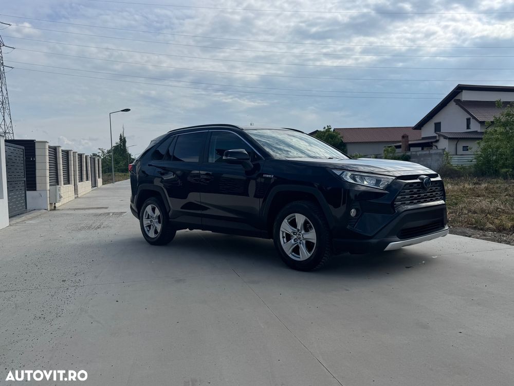 Toyota RAV4 - 2