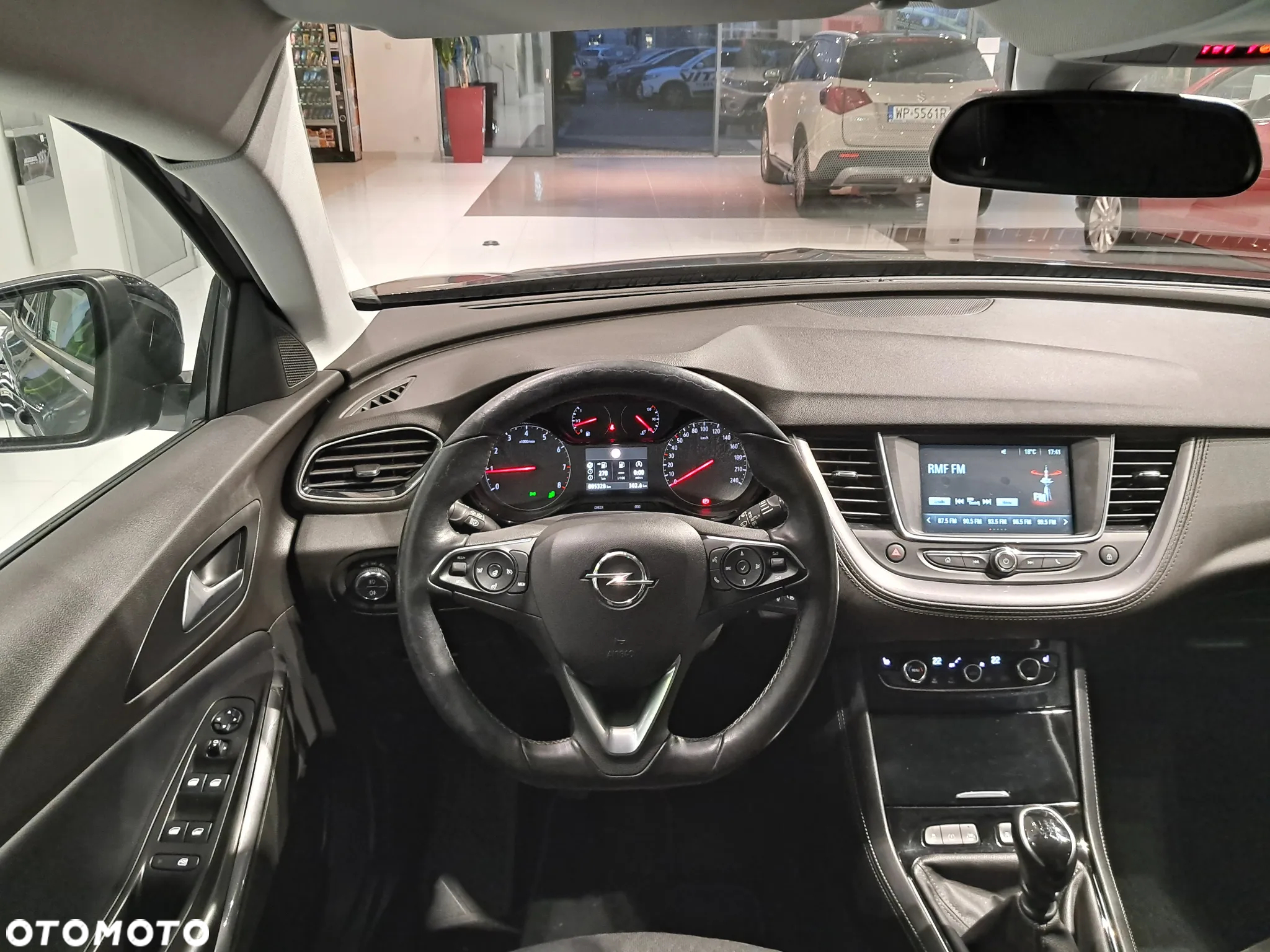 Opel Grandland X 1.2 T GPF Enjoy S&S - 11