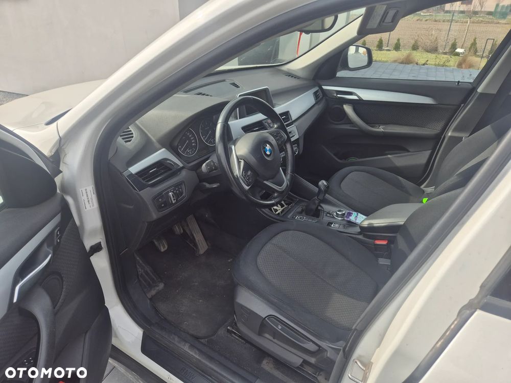 BMW X1 sDrive18d - 5