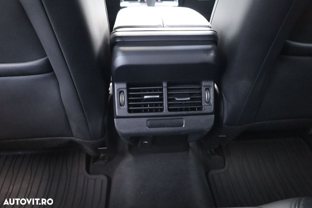 Land Rover Range Rover Evoque - 25