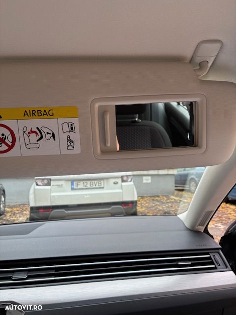 Volkswagen Passat 1.6 TDI Comfortline - 32