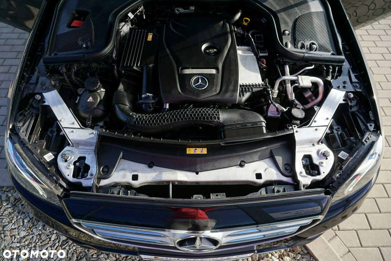 Mercedes-Benz Klasa E 200 T 9G-TRONIC Avantgarde - 32