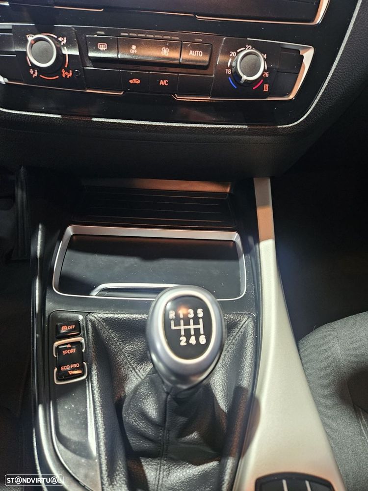 BMW 116 d Line Sport - 12