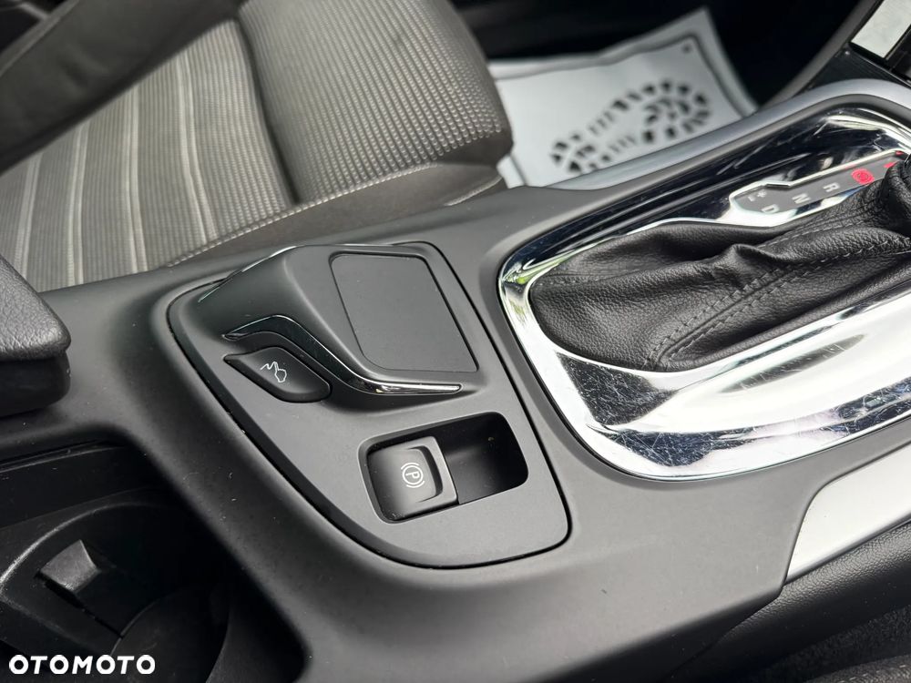 Opel Insignia 2.0 CDTI Cosmo - 19