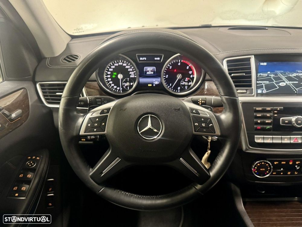 Mercedes-Benz GL 350 BlueTEC 4-Matic - 24