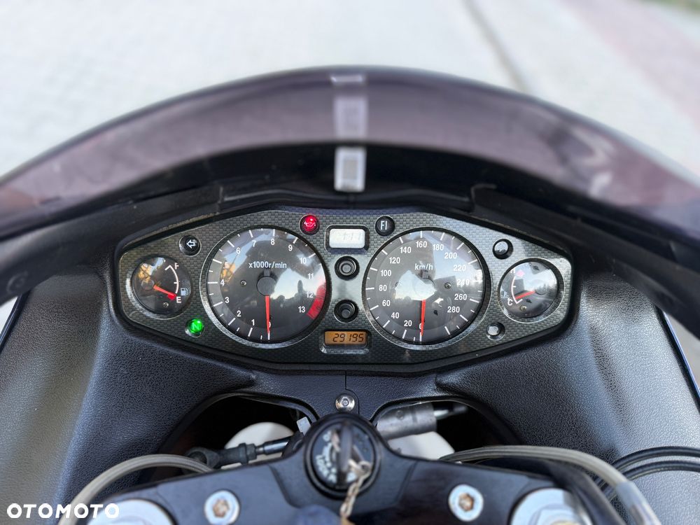 Suzuki Hayabusa - 31
