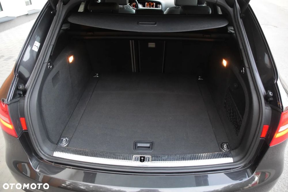 Audi A4 Avant - 15