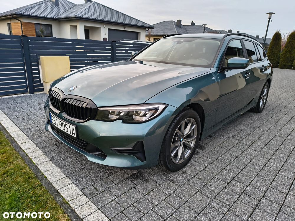 BMW Seria 3 320i Sport Line Shadow - 2