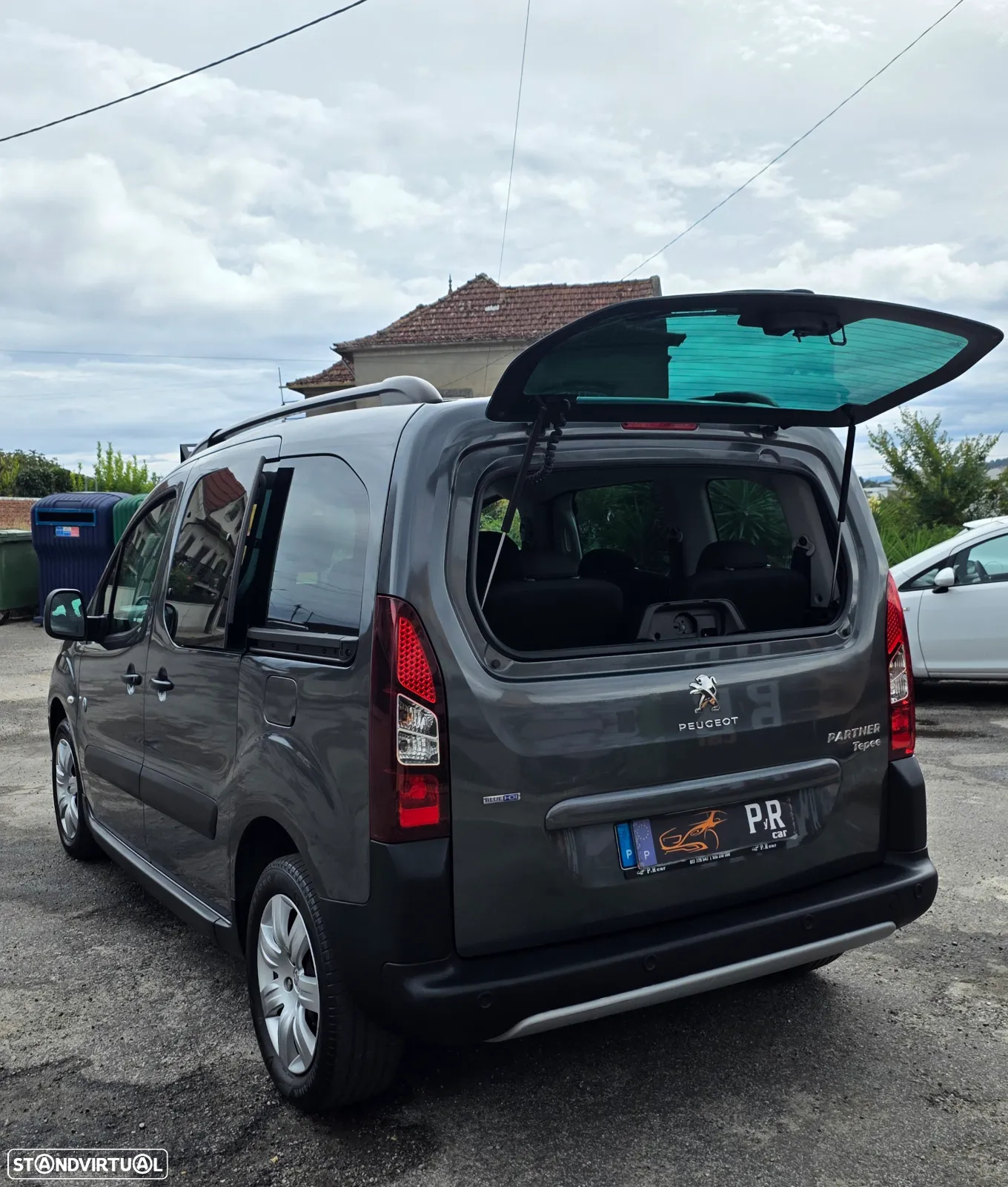 Peugeot Partner 1.6 BlueHDi Outdoor - 33
