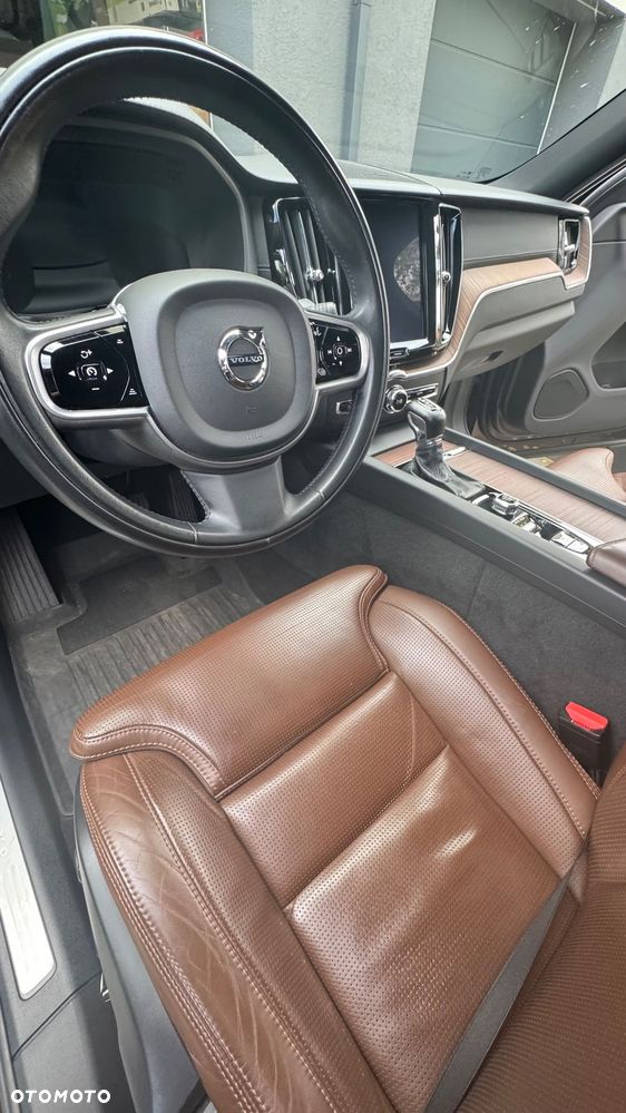 Volvo XC 60 - 10