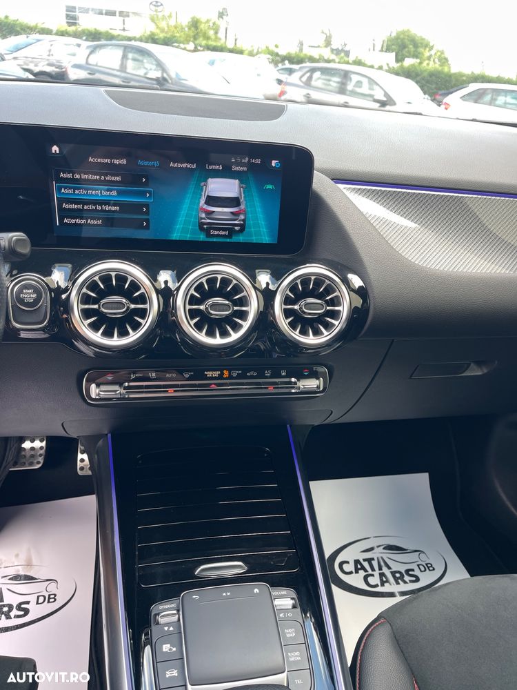 Mercedes-Benz GLA - 35