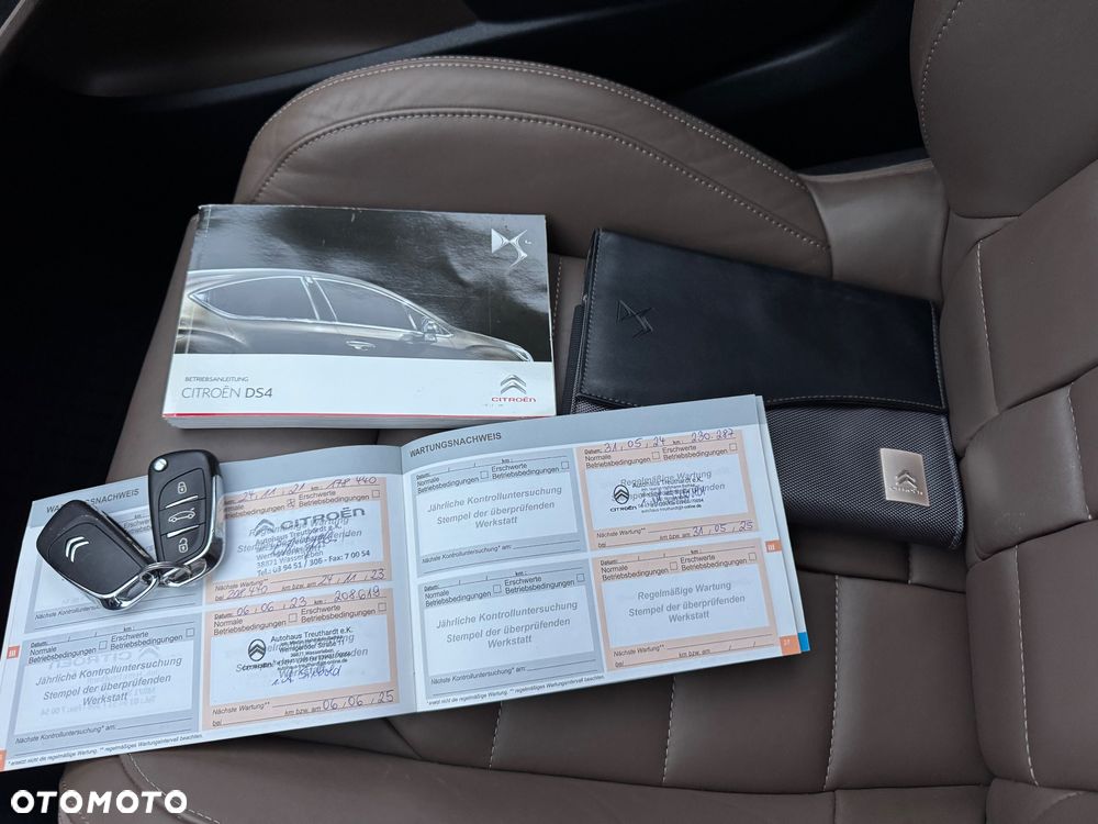 Citroën DS4 HDi 165 Urban Show - 38
