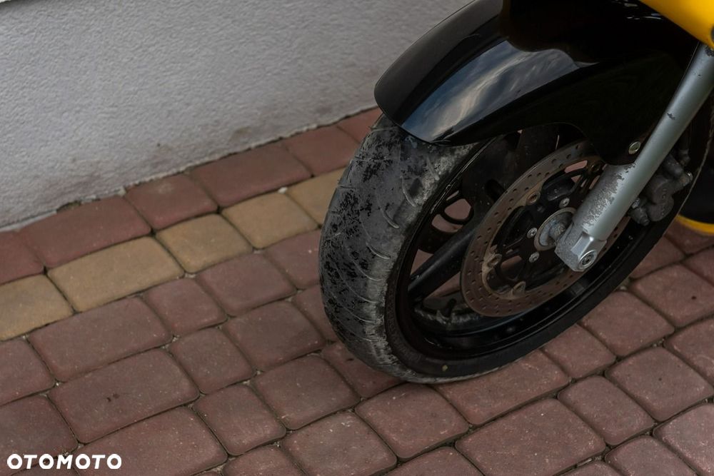 Suzuki GSX - 7