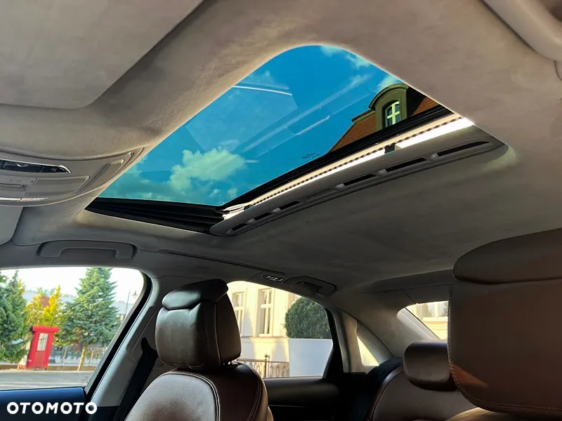 Audi A8 4.2 TDI Quattro - 11