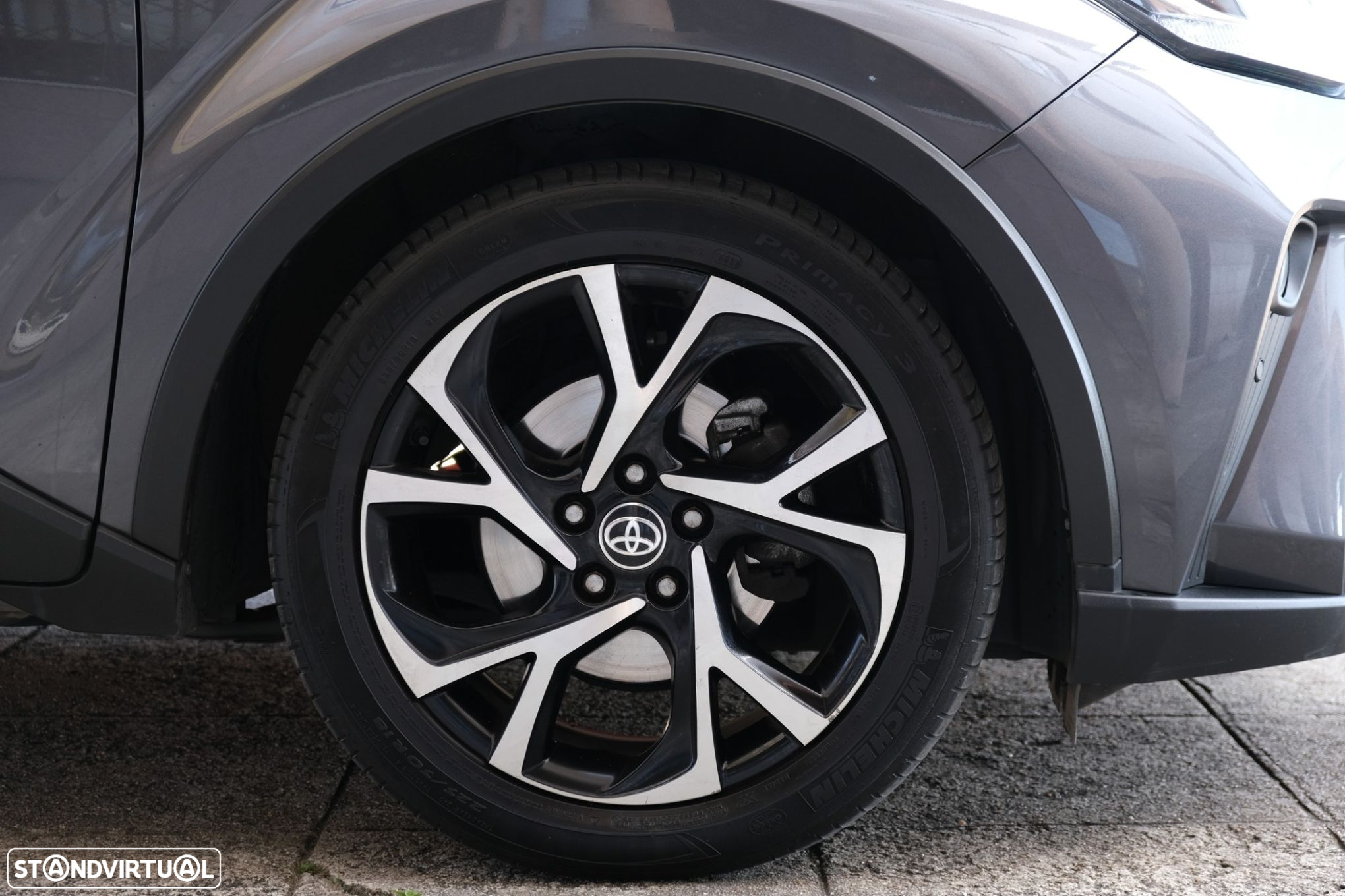 Toyota C-HR 1.8 Hybrid Square Collection - 24