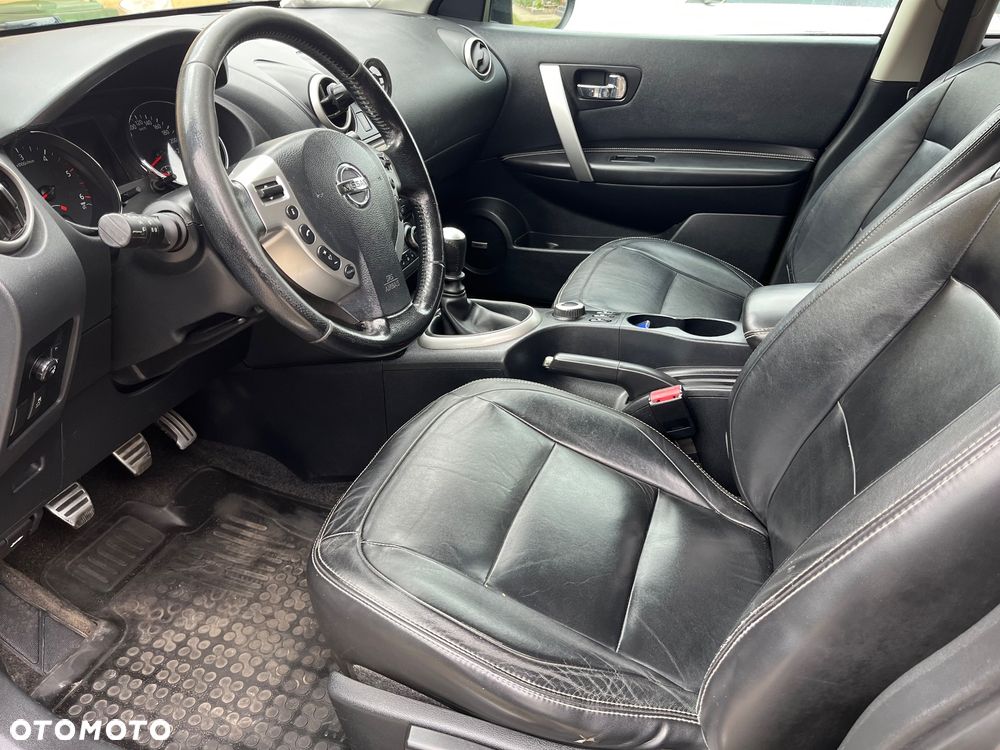 Nissan Qashqai 1.6 dCi 4 x 4 DPF Start/Stop 360 - 6