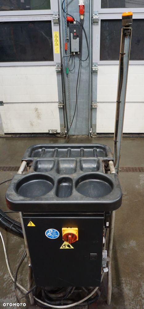 Montażownica ciężarowa CORGHI MONSTER AG TT 400V - 27