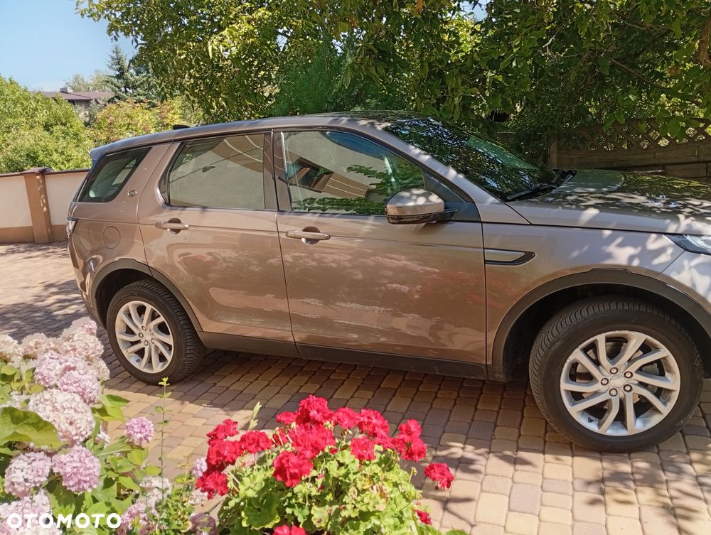 Land Rover Discovery Sport 2.0 TD4 HSE Luxury - 13