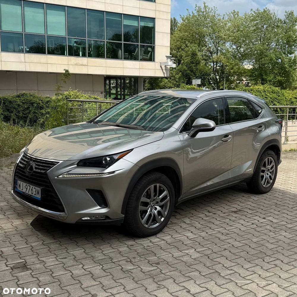 Lexus NX - 4