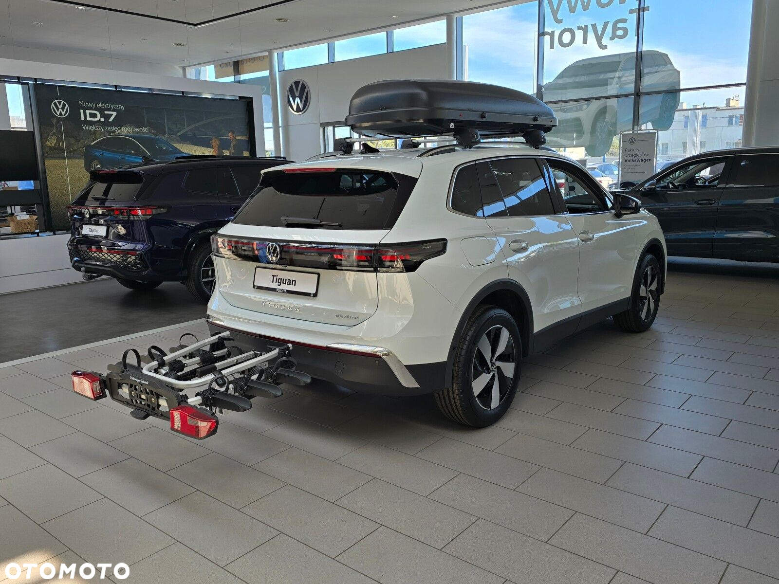 Volkswagen Tiguan - 9