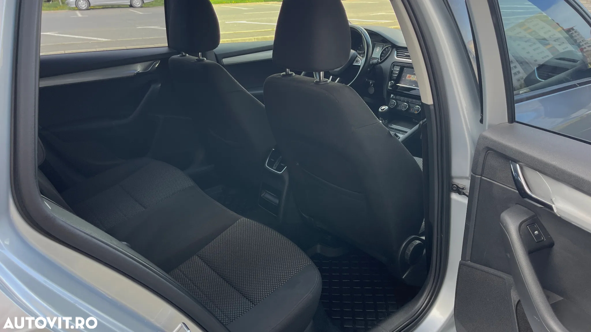 Skoda Octavia Combi 1.6 TDI (Green tec) Style - 13