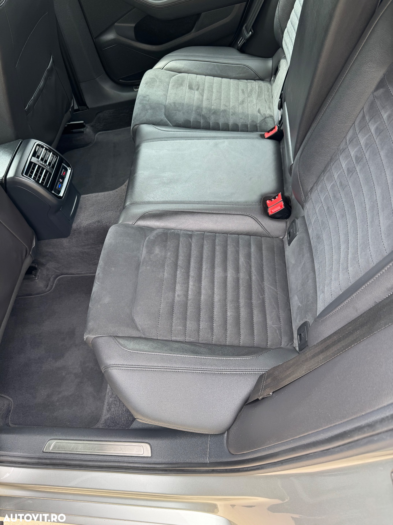 Volkswagen Passat Variant 1.4 TSI ACT (BlueMotion Technology) Highline - 10
