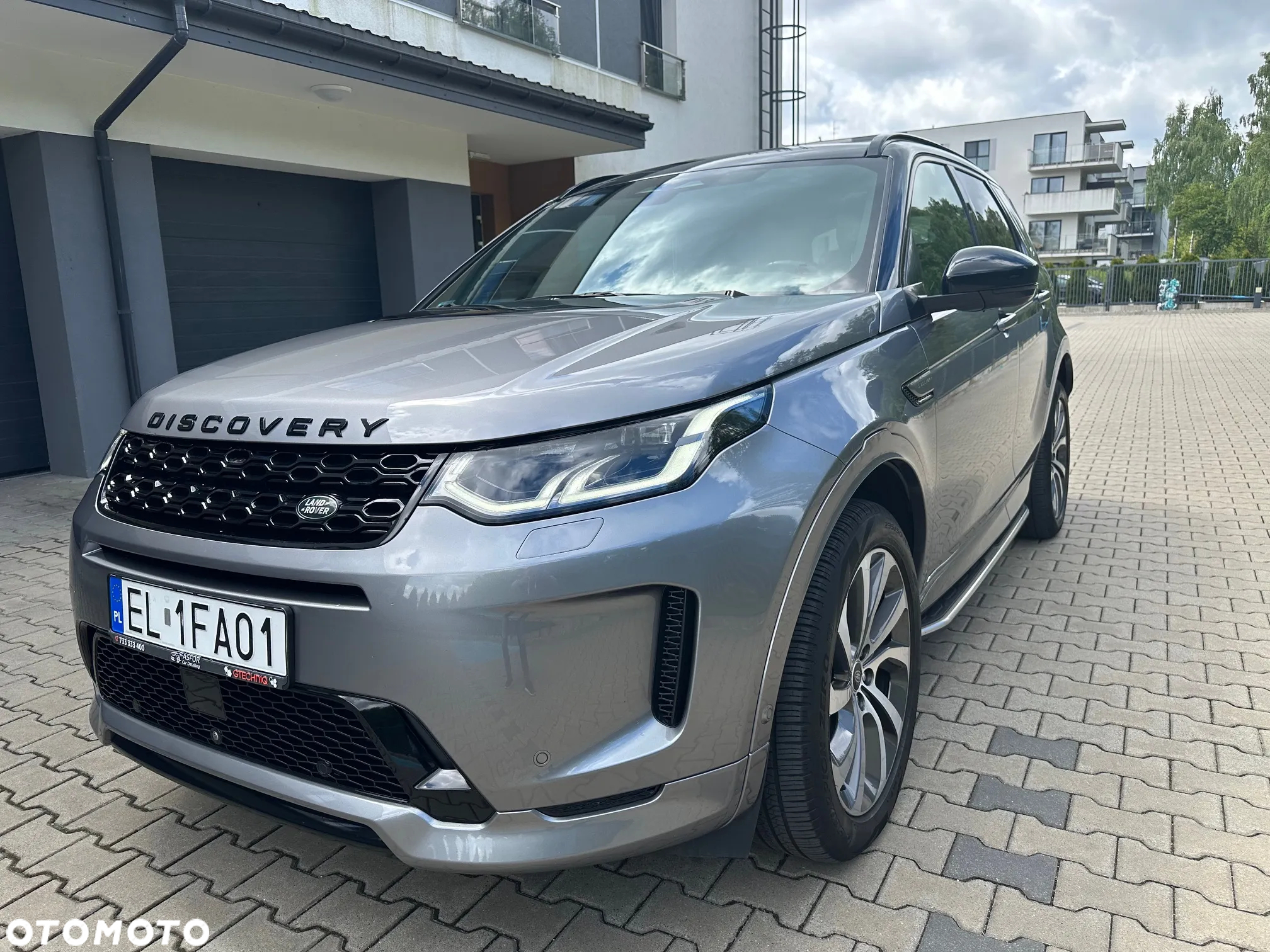 Land Rover Discovery Sport - 2