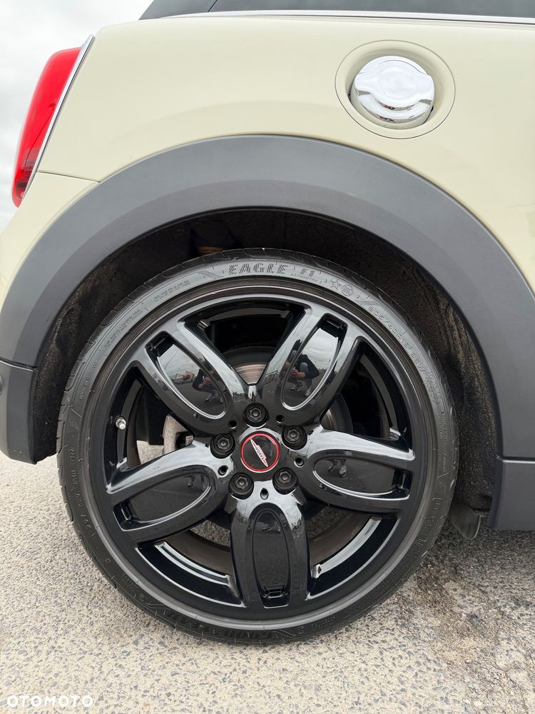 MINI Cooper S Standard - 9