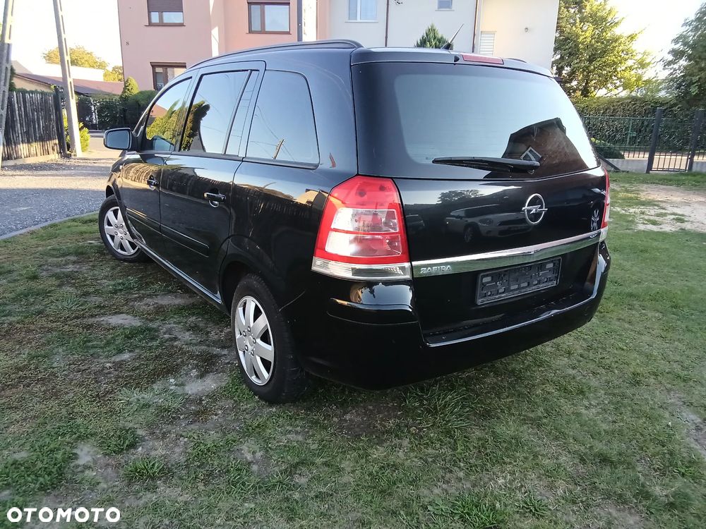 Opel Zafira 2012 photo 4