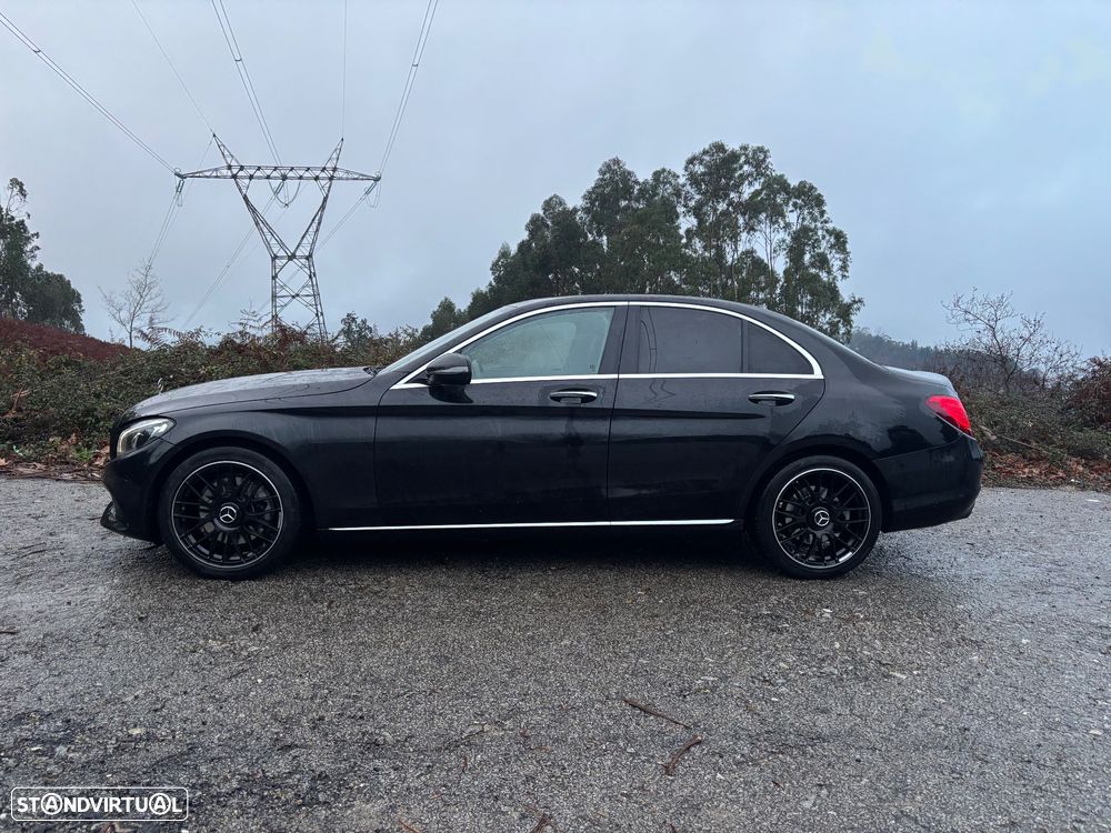 Mercedes-Benz C 300 h Exclusive - 3
