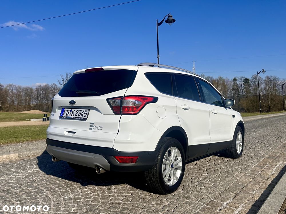 Ford Kuga - 23