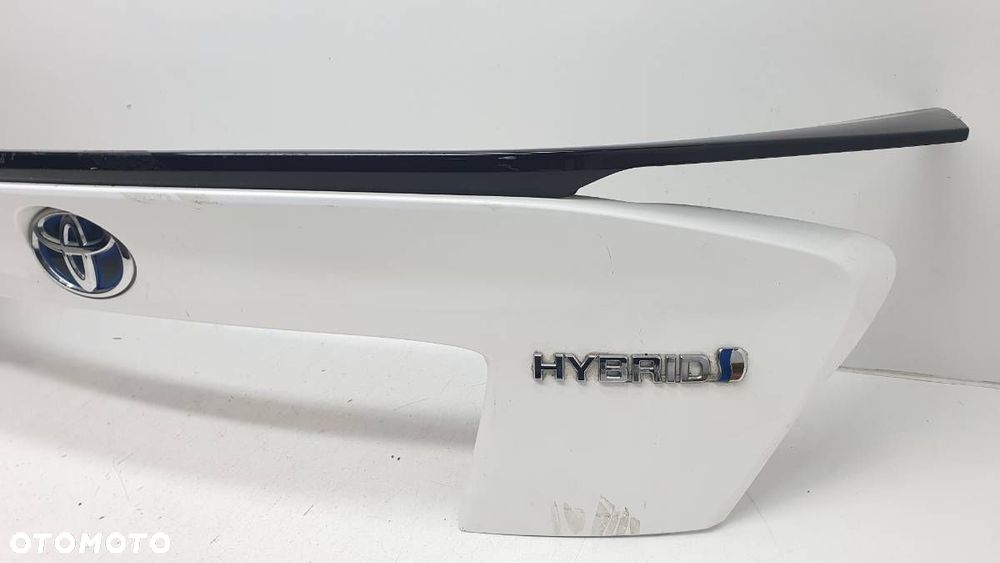 BLENDA KLAPY TYLNEJ SPOILER TOYOTA C-HR X1 2016-2022 76811-F4010 - 3
