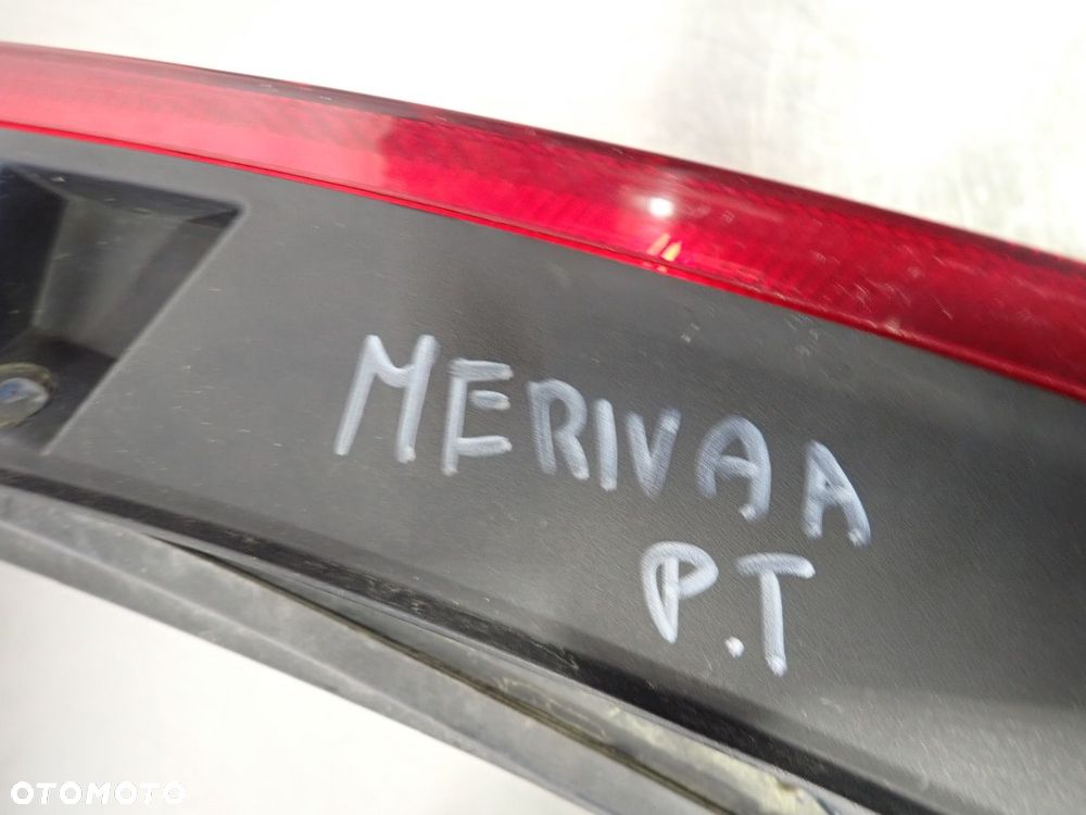 LAMPA PRAWA TYLNA OPEL MERIVA A 13130028 - 3