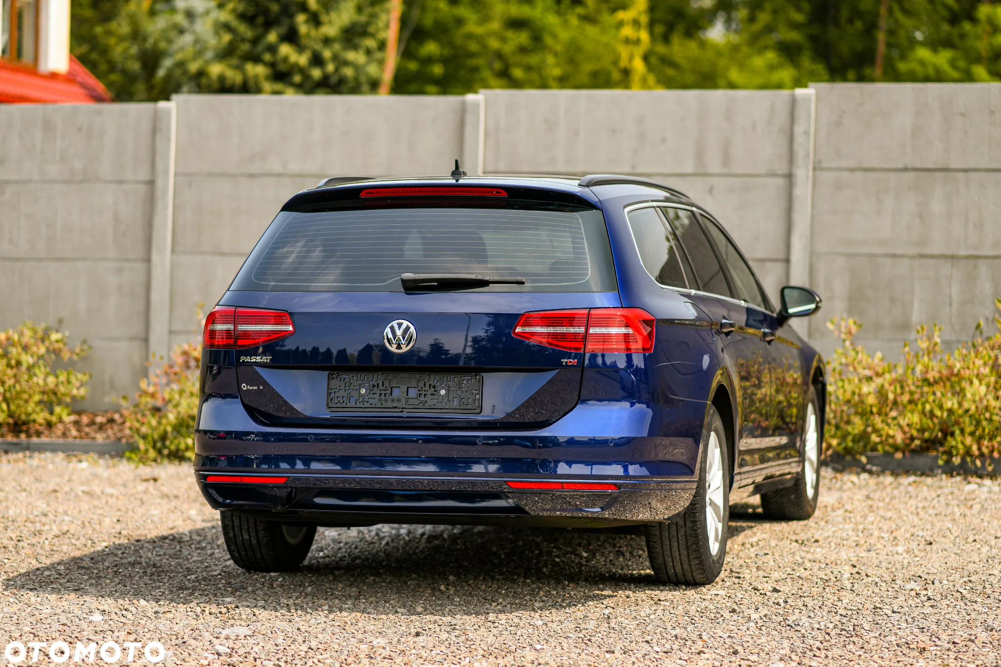 Volkswagen Passat 1.6 TDI BMT Comfortline - 14