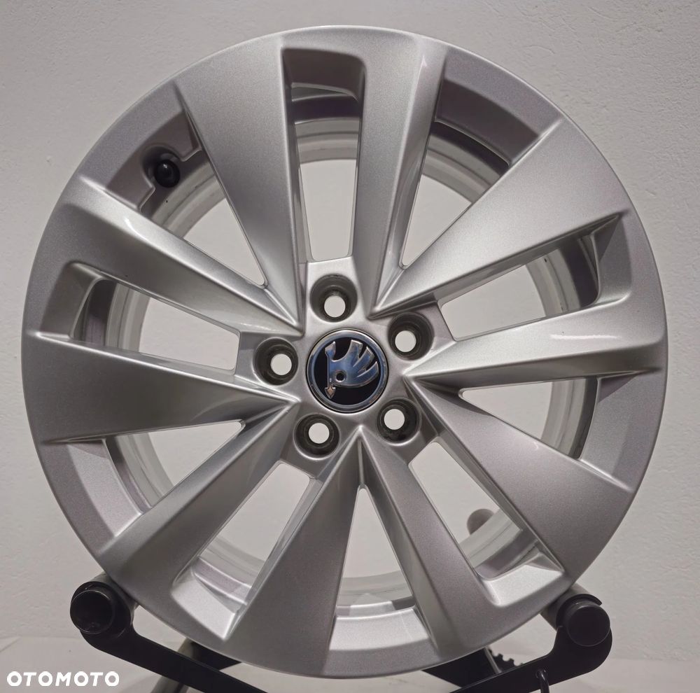 FELGI ALUMINIOWE SKODA OE 657601025AJ 6x16 5x100 ET 38 SCALA KAMIQ FABIA - 1